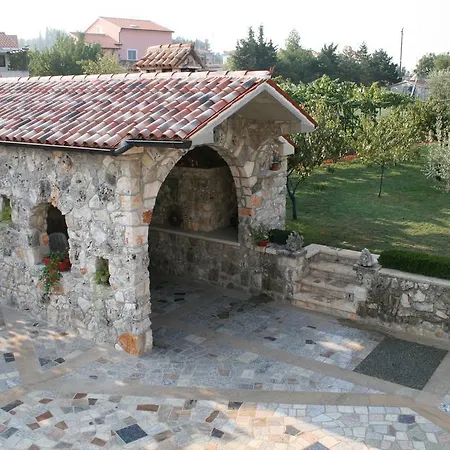 Pokrajac Twin Apartment